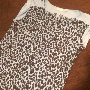 NEW YORK & COMPANY blue cheetah tee size medium!